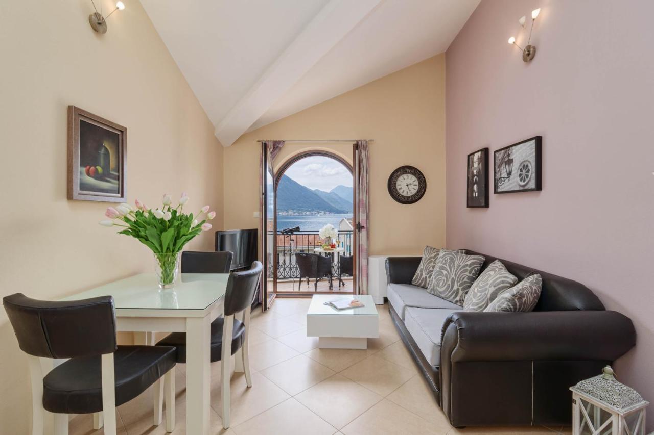 Apartments Djuranovic コトル エクステリア 写真